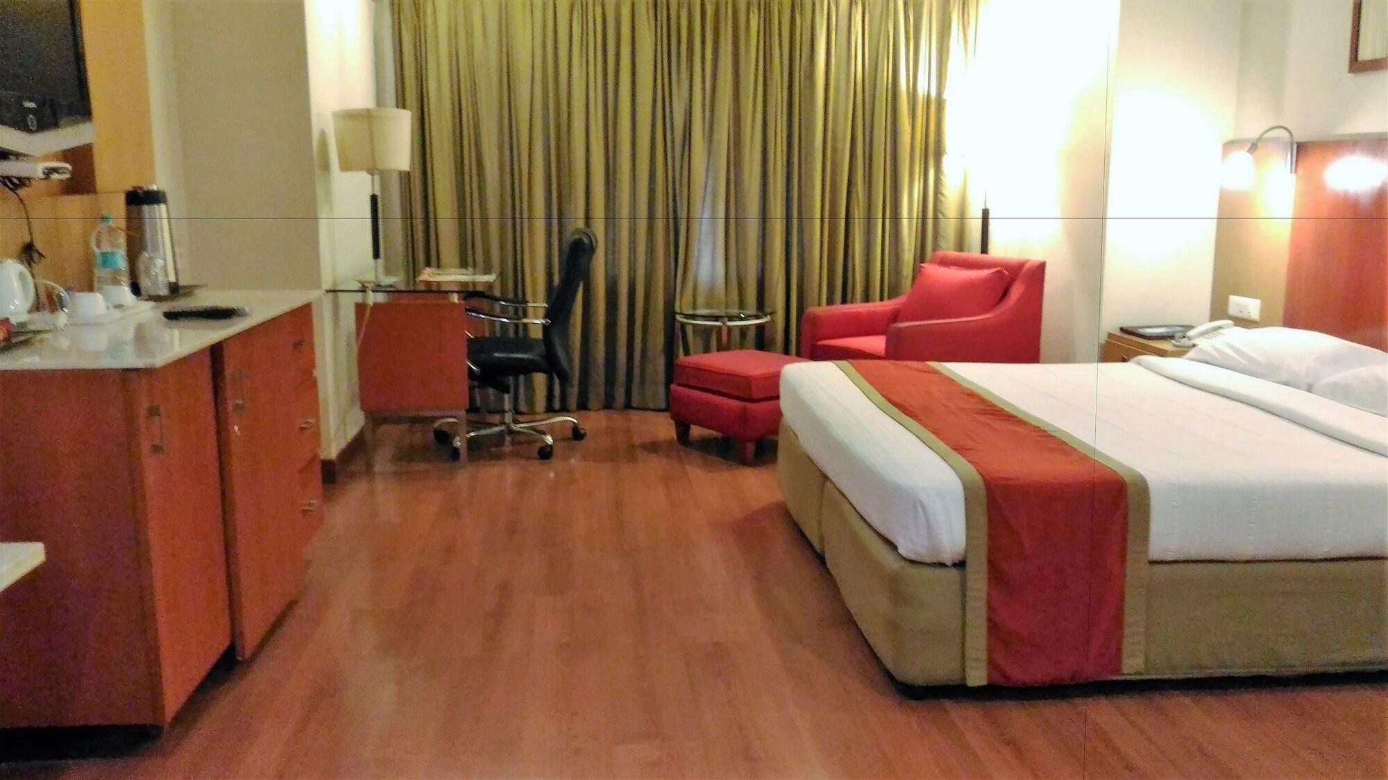 Taj Tristar Hotel Haiderabad Buitenkant foto
