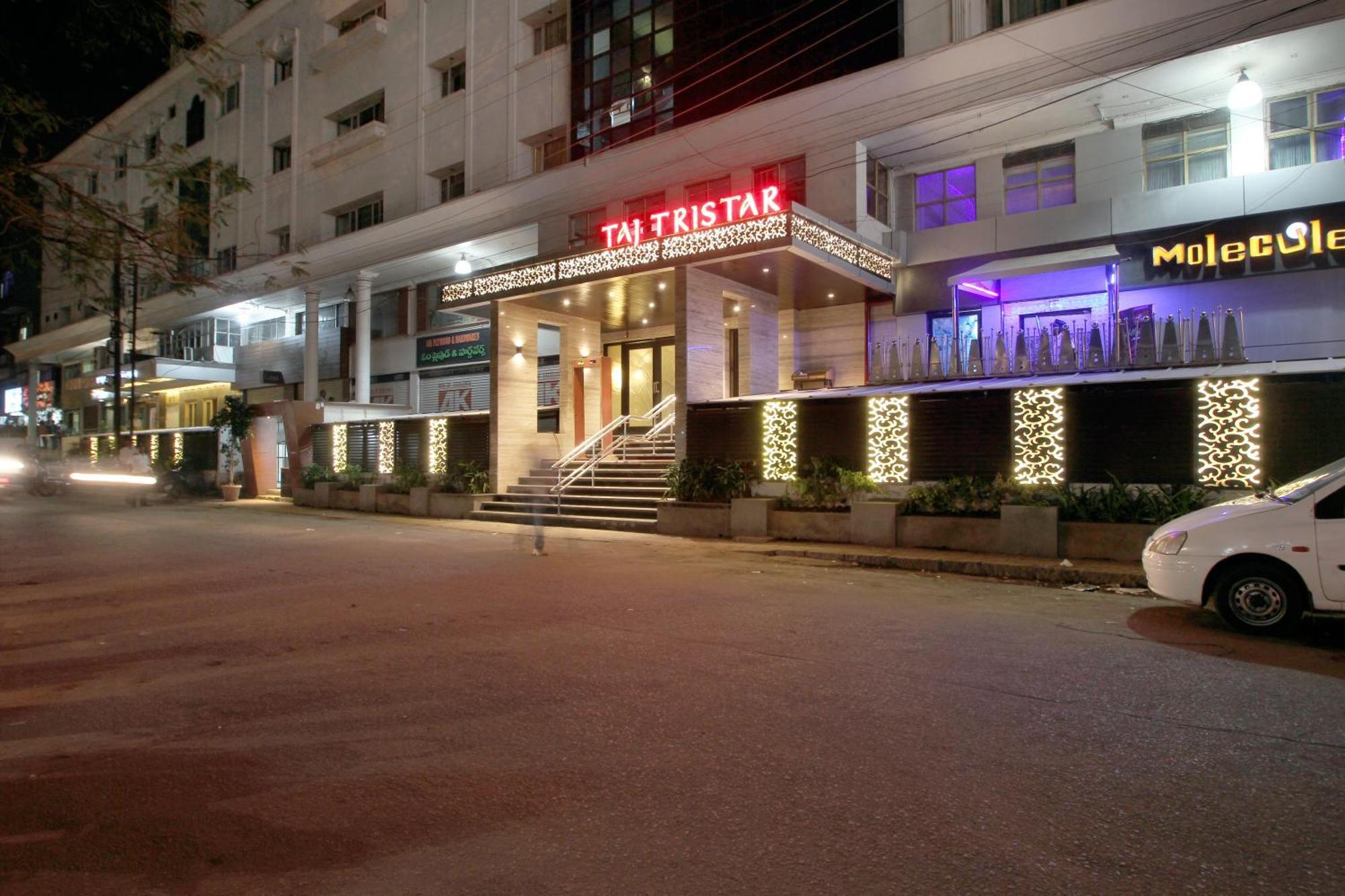 Taj Tristar Hotel Haiderabad Buitenkant foto