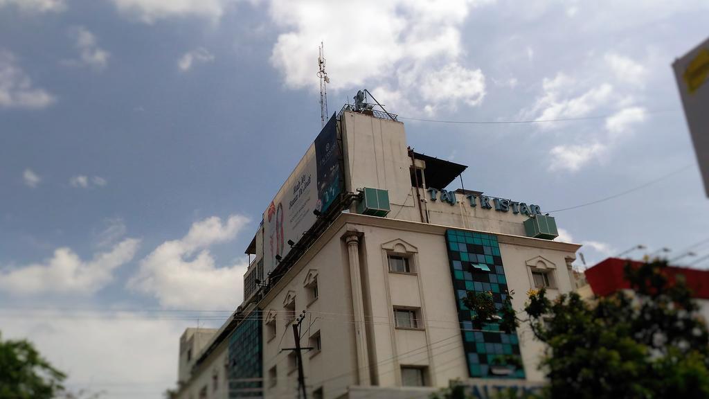 Taj Tristar Hotel Haiderabad Buitenkant foto