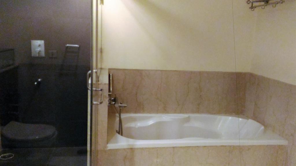 Taj Tristar Hotel Haiderabad Buitenkant foto