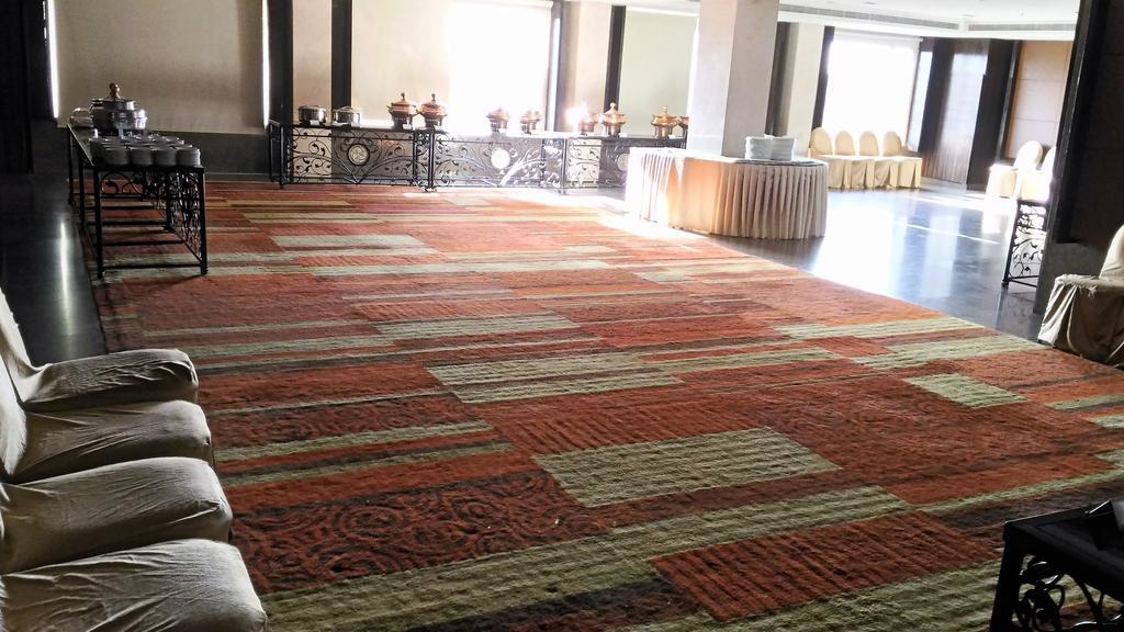 Taj Tristar Hotel Haiderabad Buitenkant foto